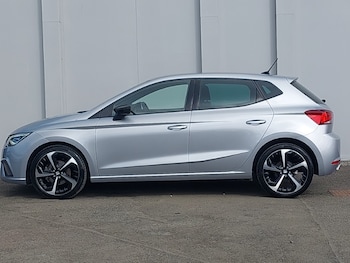 Used SEAT Ibiza 2024 for sale - 78041047: Photo