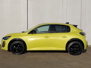 Used Peugeot 208 2024 for sale - 77736678: Photo