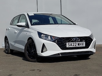 Used Hyundai i20 2022 for sale - 77980921: Photo