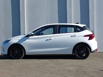 Used Hyundai i20 2022 for sale - 77980921: Photo