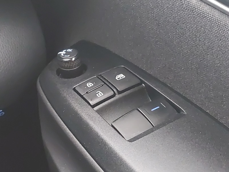 Used Toyota Yaris 2022 for sale - 76906804: Photo 18