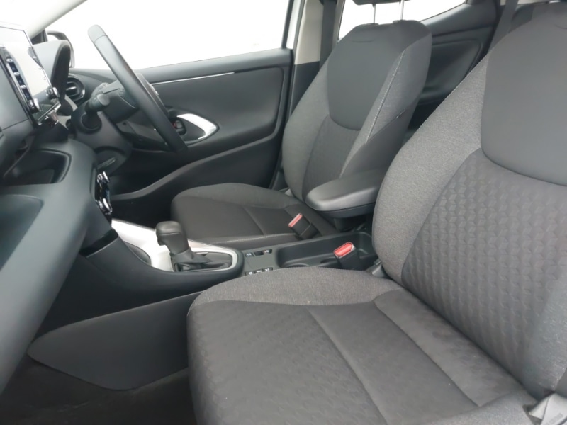 Used Toyota Yaris 2022 for sale - 76906804: Photo 5