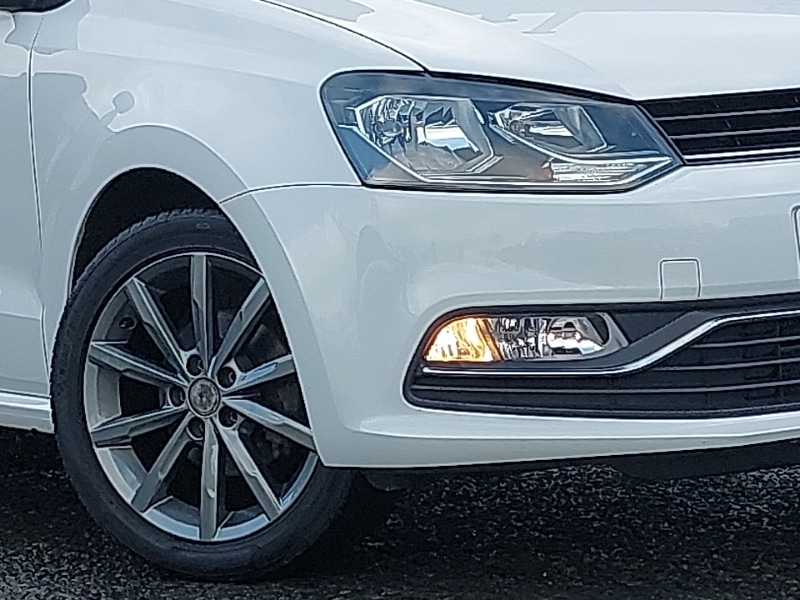 Used Volkswagen Polo 2015 for sale - 76325483: Photo 9