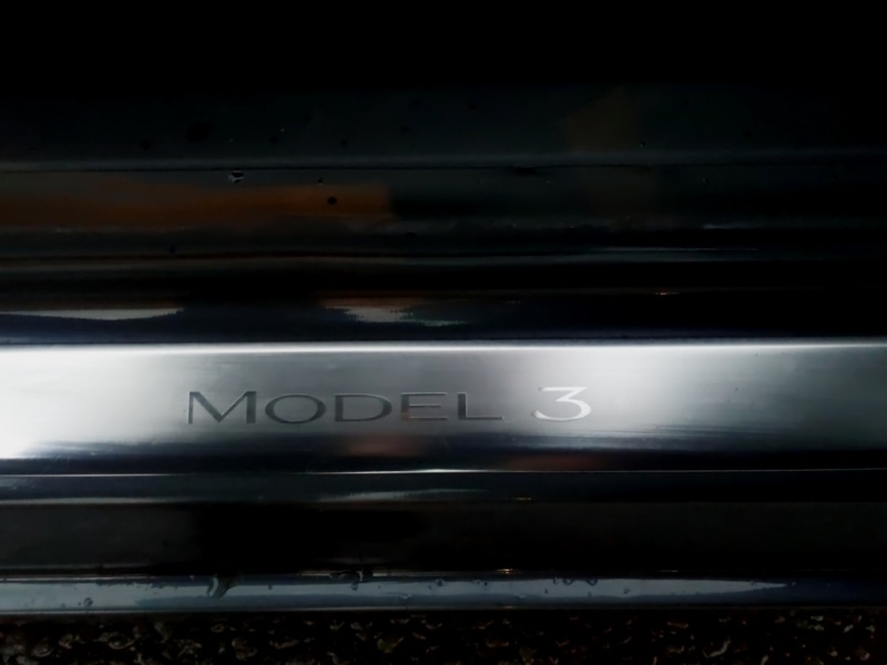 Used Tesla Model 3 2019 for sale - 76484103: Photo 18