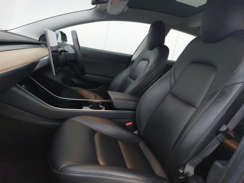 Used Tesla Model 3 2019 for sale - 76484103: Photo 5