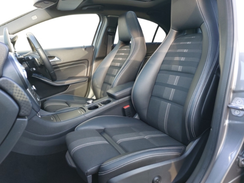 Used Mercedes-Benz A-Class 2018 for sale - 77736692: Photo 5