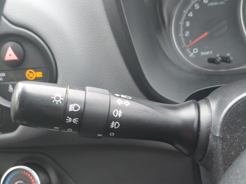 Used Toyota Yaris 2014 for sale - 77702353: Photo 18