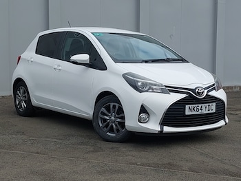 Used Toyota Yaris 2014 for sale - 77702353: Photo