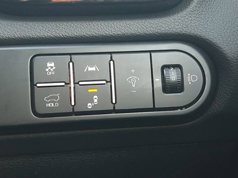 Used Kia XCeed 2023 for sale - 76384059: Photo 15