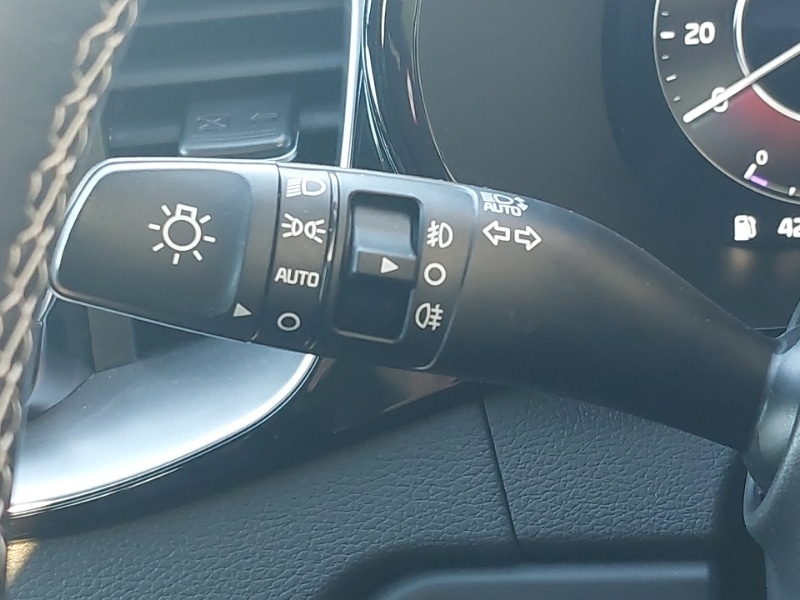 Used Kia XCeed 2023 for sale - 76384059: Photo 18