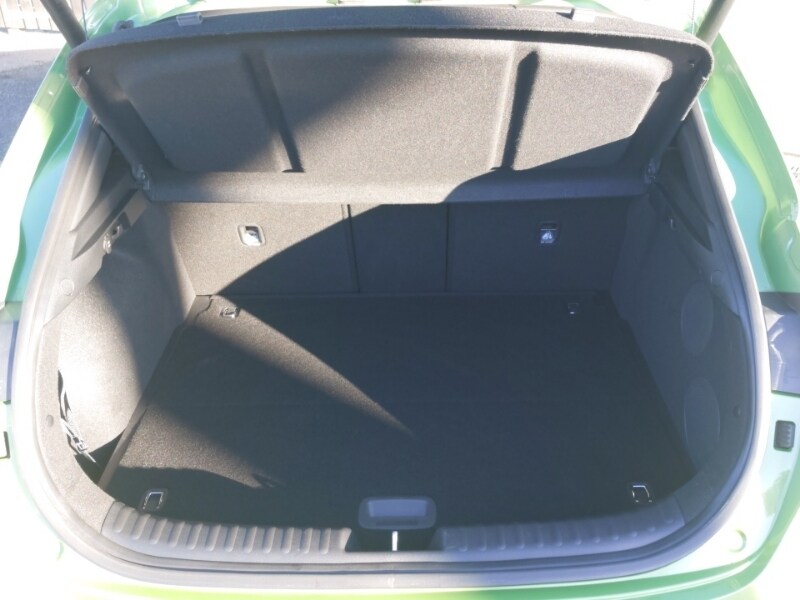 Used Kia XCeed 2023 for sale - 76384059: Photo 8