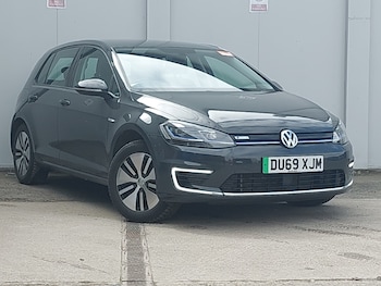 Used Volkswagen Golf 2019 for sale - 78455658: Photo