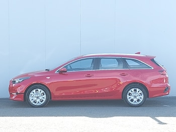 Used Kia Ceed 2025 for sale - 75458203: Photo