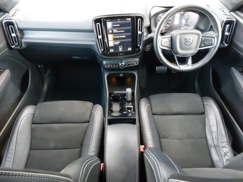 Used Volvo XC40 2020 for sale - 77169014: Photo 2