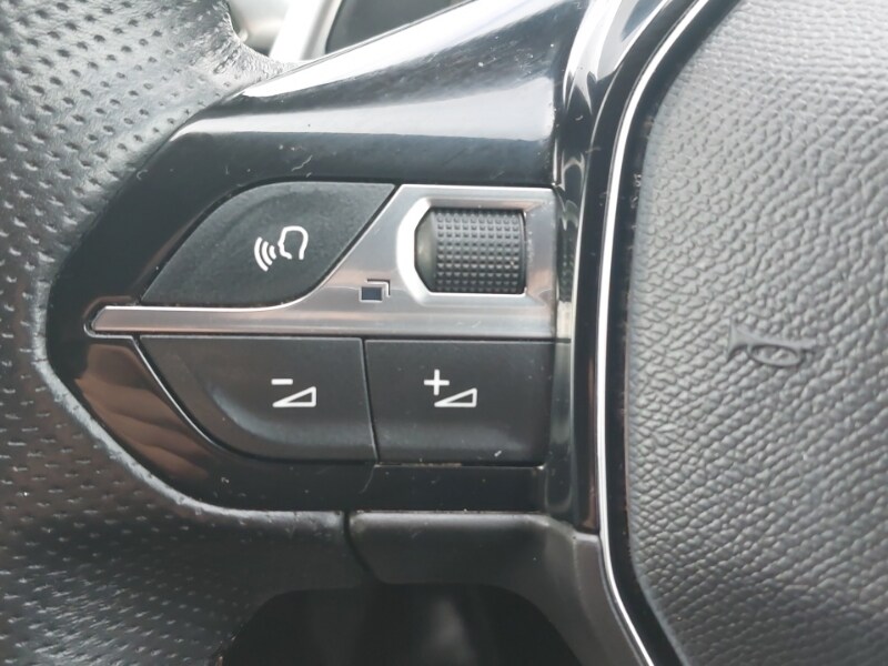 Used Peugeot 5008 2022 for sale - 78156109: Photo 18