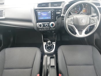 Used Honda Jazz 2018 for sale - 79675187: Photo