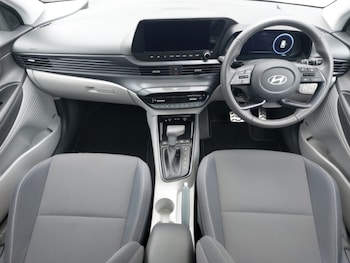 Used Hyundai BAYON 2024 for sale - 78148900: Photo