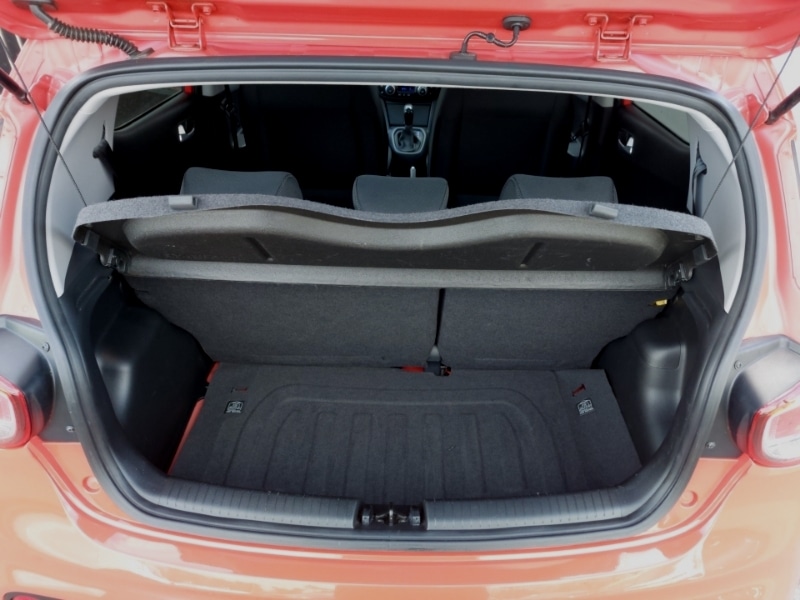 Used Hyundai i10 2019 for sale - 77922549: Photo 8