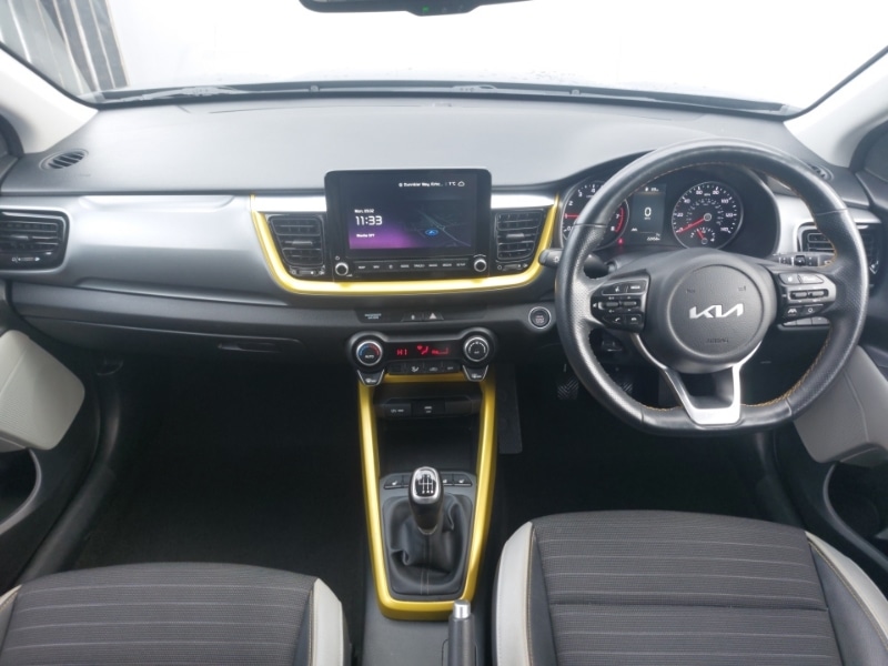 Used Kia Stonic 2023 for sale - 77491595: Photo 2