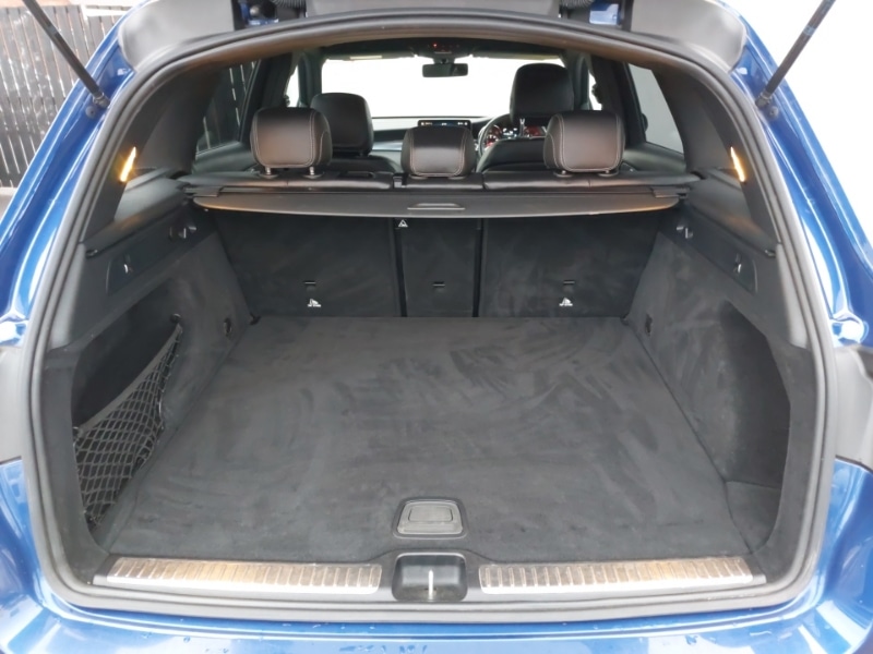 Used Mercedes-Benz GLC 2020 for sale - 76860475: Photo 8