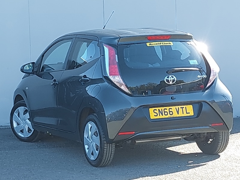 Used Toyota AYGO 2016 for sale - 76071094: Photo 3