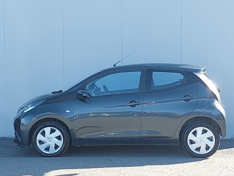 Used Toyota AYGO 2016 for sale - 76071094: Photo 4