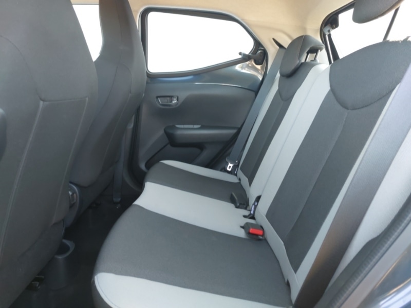 Used Toyota AYGO 2016 for sale - 76071094: Photo 6