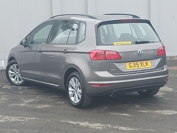 Used Volkswagen Golf SV 2015 for sale - 78656412: Photo