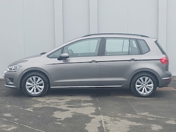 Used Volkswagen Golf SV 2015 for sale - 78656412: Photo