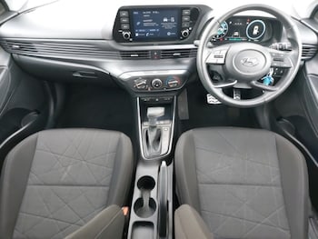 Used Hyundai BAYON 2022 for sale - 76130120: Photo 2