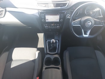 Used Nissan Qashqai 2018 for sale - 78998433: Photo