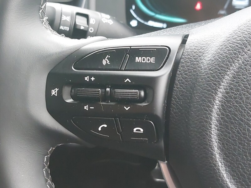 Used Kia Stonic 2025 for sale - 77702201: Photo 15