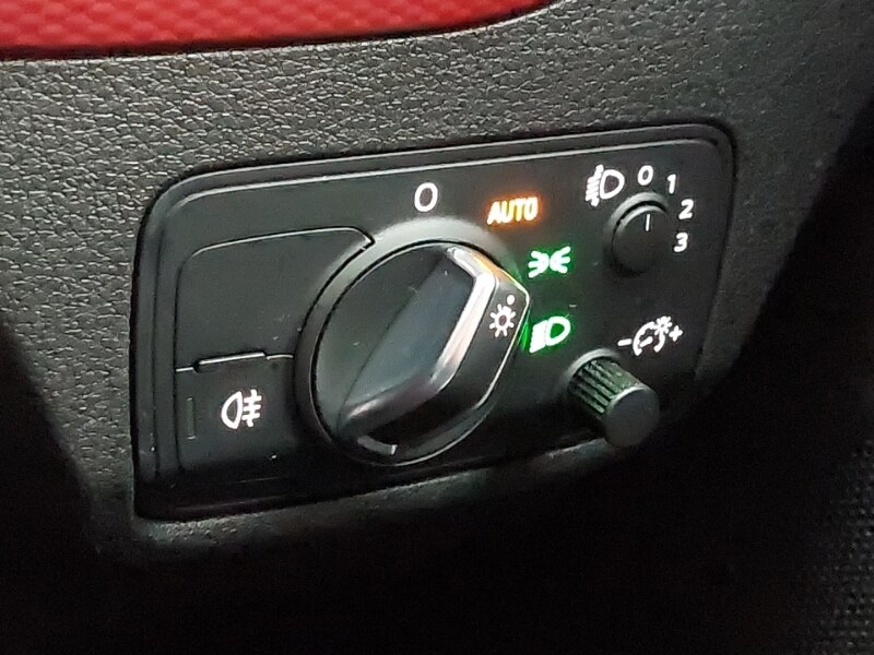 Used Audi Q2 2018 for sale - 77418757: Photo 12