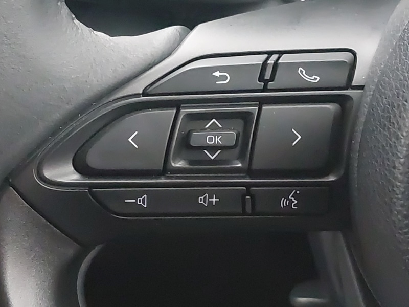 Used Mazda Mazda2 HYBRID 2024 for sale - 77366551: Photo 15