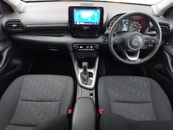 Used Mazda Mazda2 HYBRID 2024 for sale - 77366551: Photo