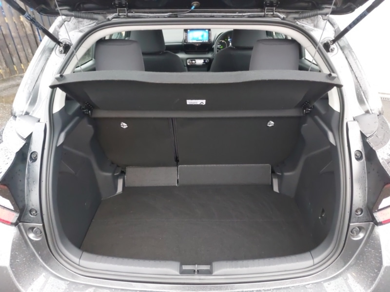 Used Mazda Mazda2 HYBRID 2024 for sale - 77366551: Photo 8