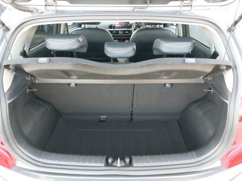 Used Kia Picanto 2022 for sale - 76343624: Photo 8