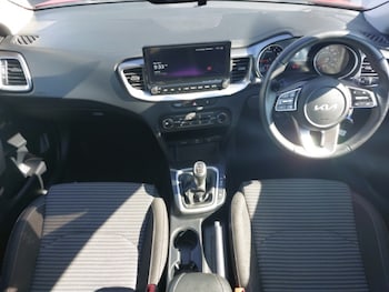 Used Kia Ceed 2025 for sale - 79153369: Photo