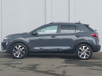 Used Kia Stonic 2023 for sale - 78771083: Photo
