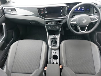 Used Volkswagen Taigo 2024 for sale - 78252960: Photo