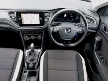 Used Volkswagen T-Roc 2021 for sale - 73919662: Photo