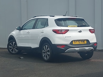 Used Kia Stonic 2020 for sale - 79048454: Photo