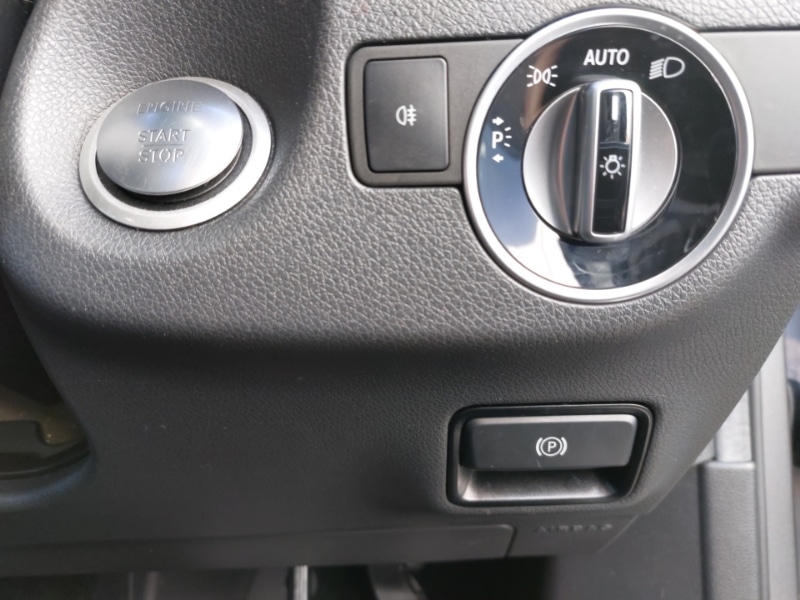 Used Mercedes-Benz A-Class 2018 for sale - 77922550: Photo 17