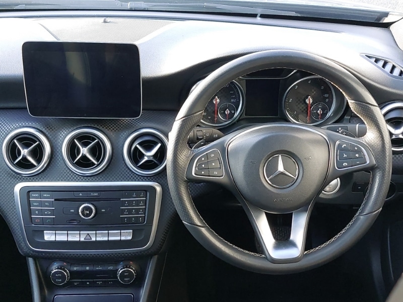 Used Mercedes-Benz A-Class 2018 for sale - 77922550: Photo 7