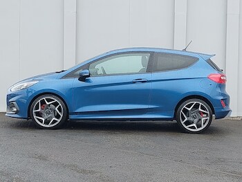 Used Ford Fiesta 2020 for sale - 78333805: Photo