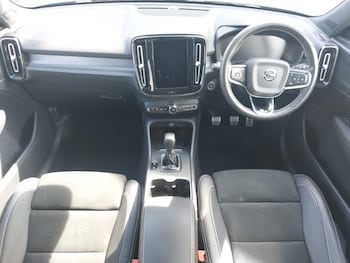 Used Volvo XC40 2020 for sale - 75408776: Photo