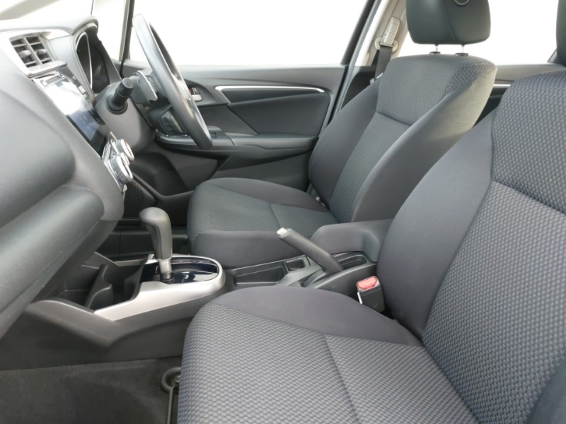 Used Honda Jazz 2018 for sale - 76358956: Photo 5