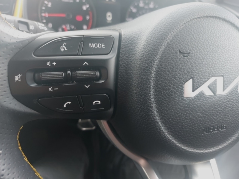 Used Kia Stonic 2023 for sale - 78147212: Photo 15