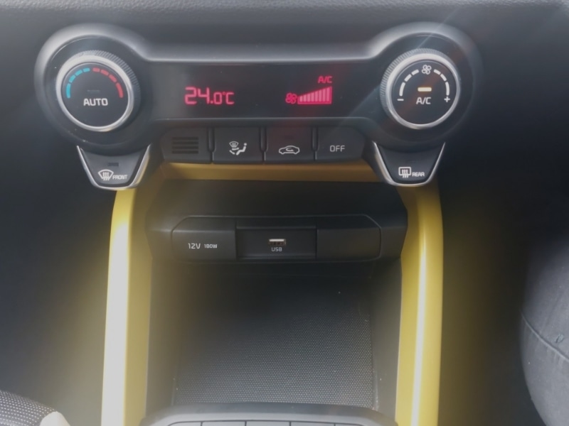 Used Kia Stonic 2023 for sale - 78147212: Photo 19