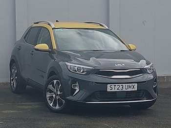 Used Kia Stonic 2023 for sale - 78147212: Photo